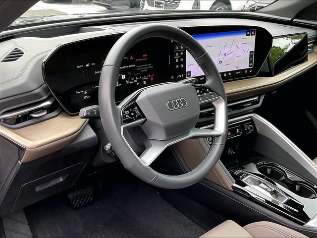 Used 2025 Audi Q5 Premium w/ Premium Plus AWD/4WD image 5