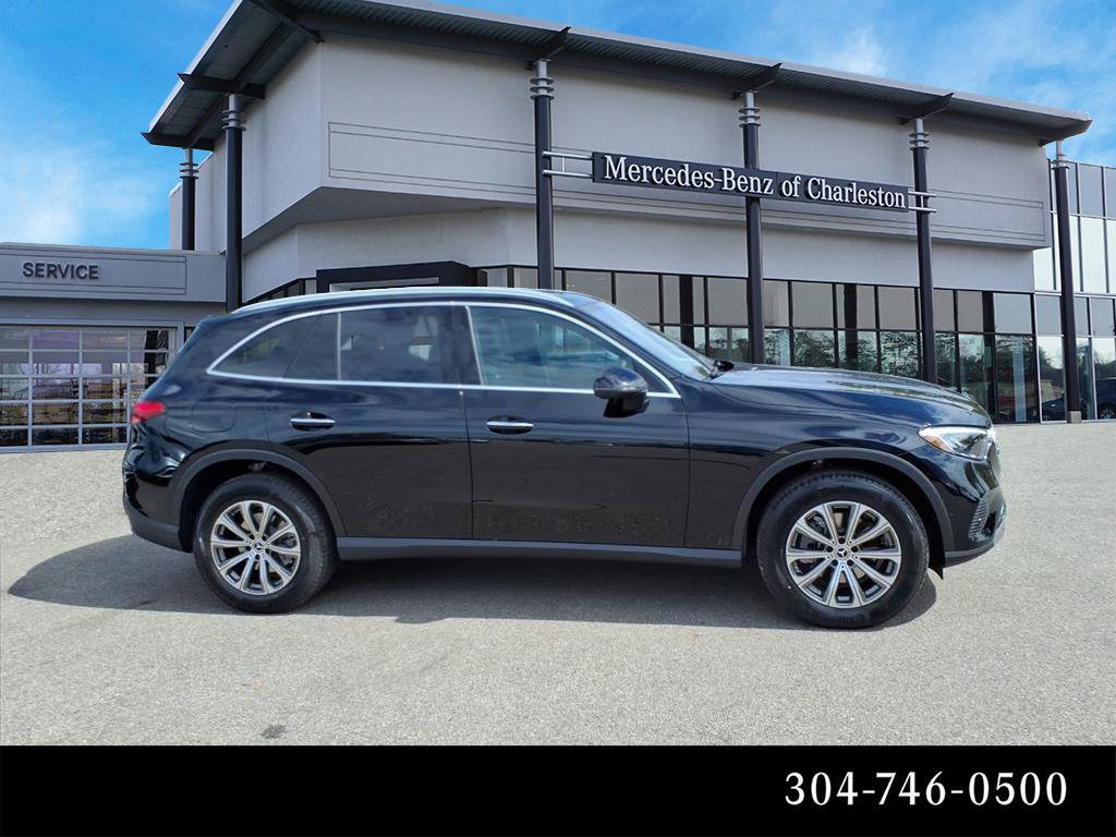 Certified 2026 Mercedes-Benz GLC 300 4MATIC image 2