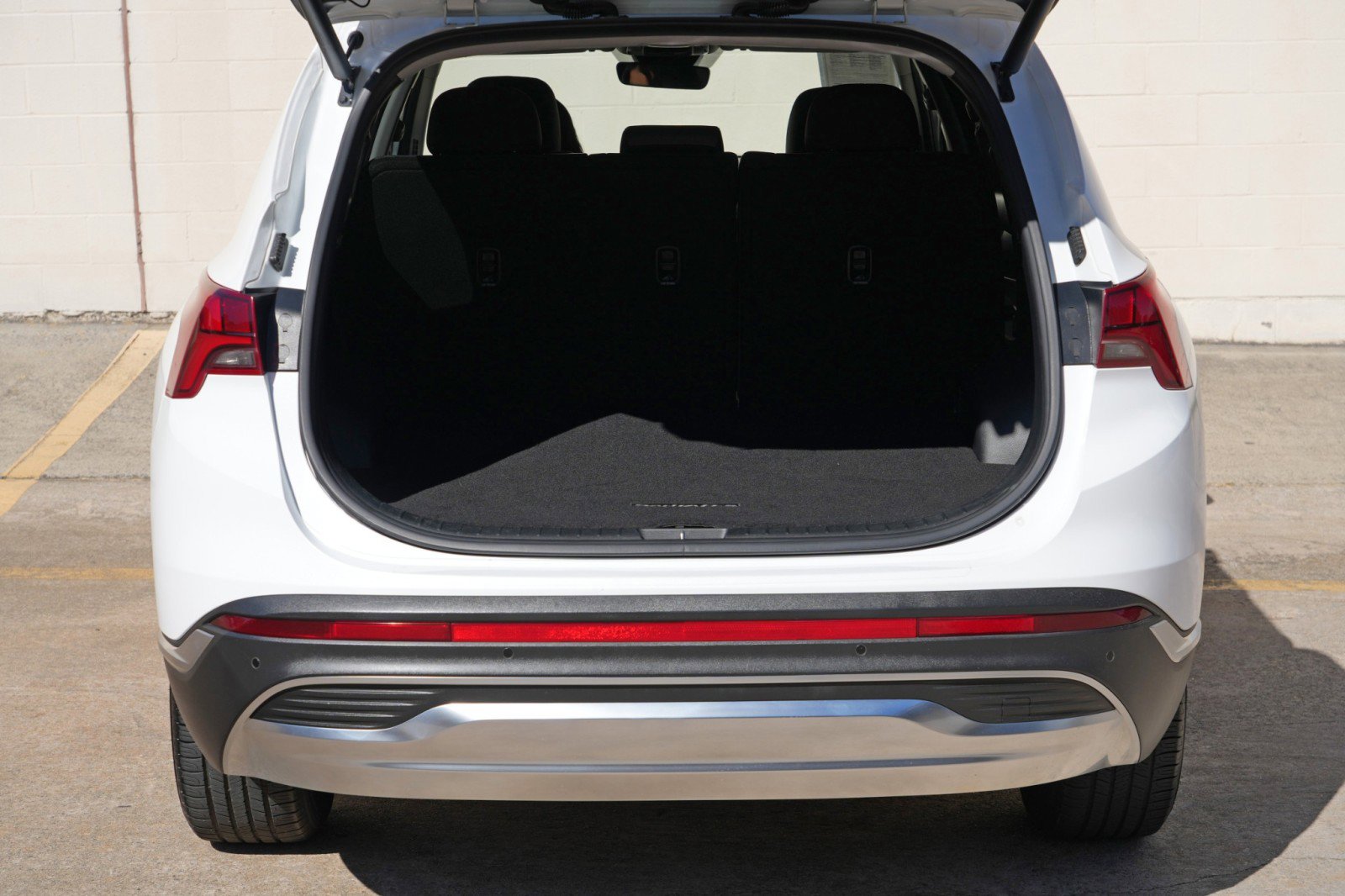 Used 2022 Hyundai Santa Fe SEL Convenience AWD/4WD image 9