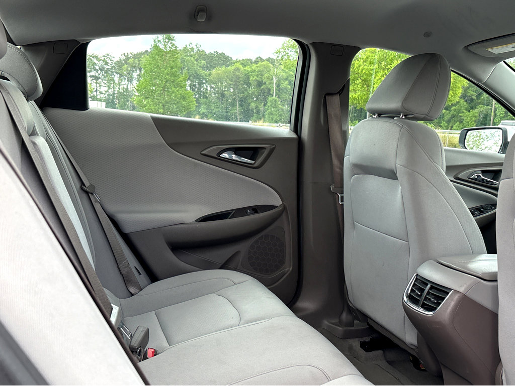 Used 2024 Chevrolet Malibu LT FWD image 8