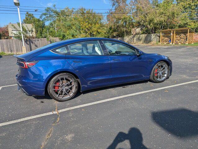 Used 2025 Tesla Model 3 Performance AWD/4WD image 2