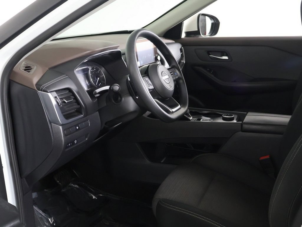 Used 2023 Nissan Rogue SV AWD/4WD image 20