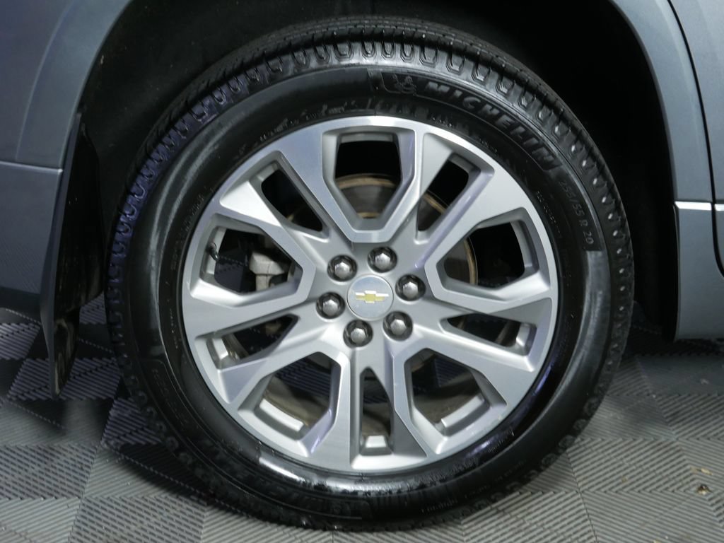 Used 2020 Chevrolet Traverse Premier AWD/4WD image 11