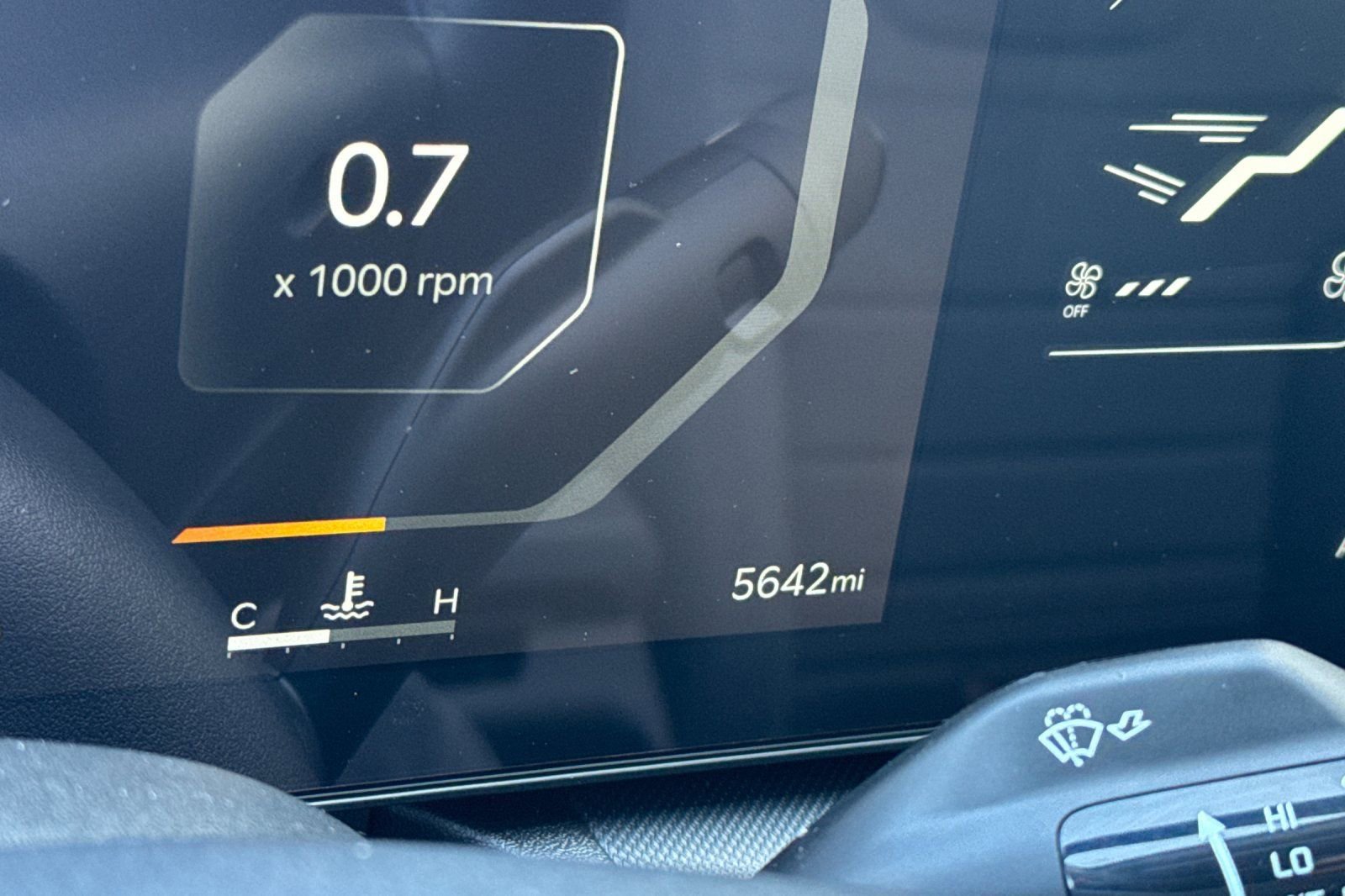 Used 2025 Kia K4 EX image 28