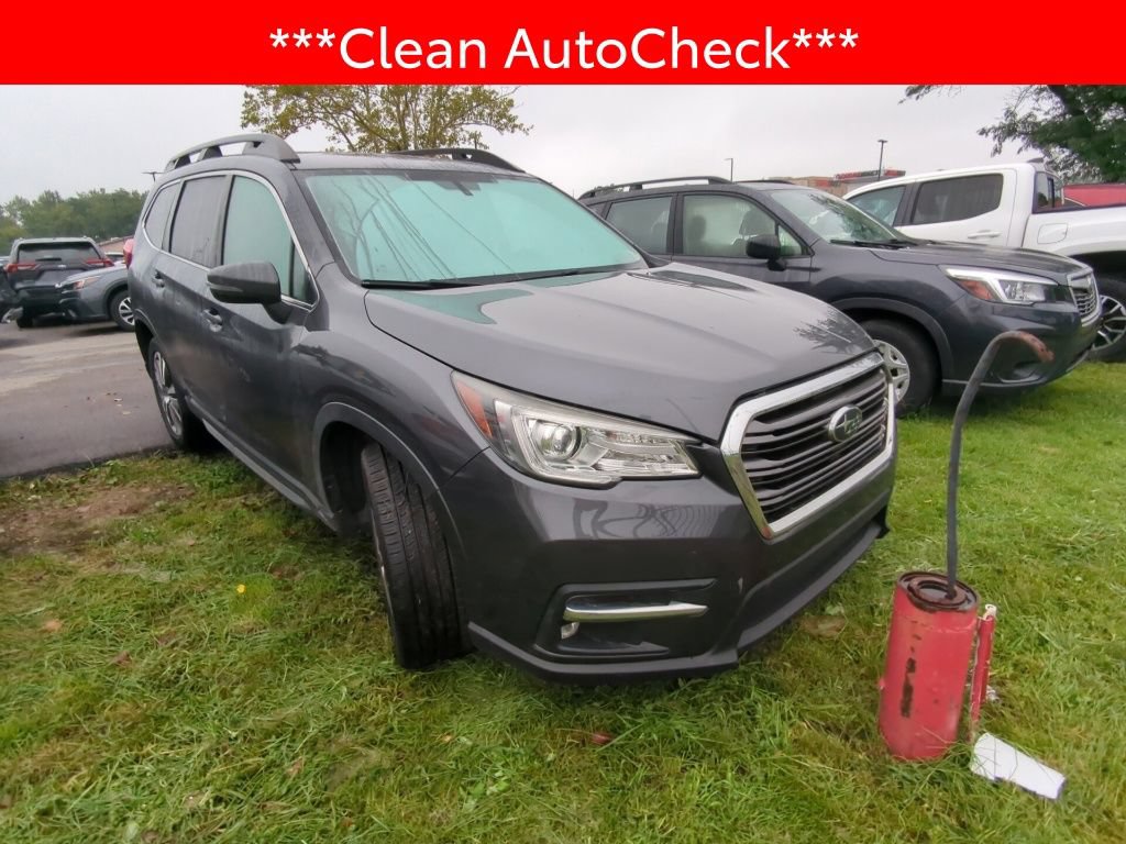 Used 2019 Subaru Ascent Limited AWD/4WD image 3