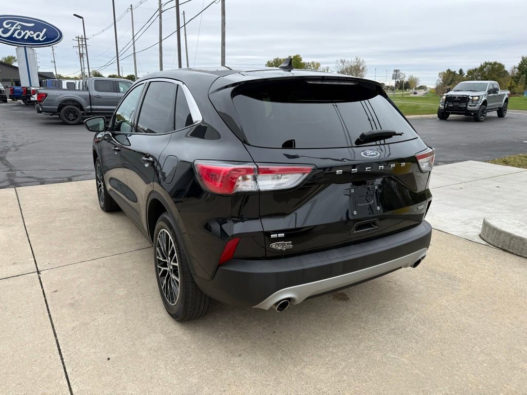 Certified 2021 Ford Escape SE w/ Cold Weather Package image 9