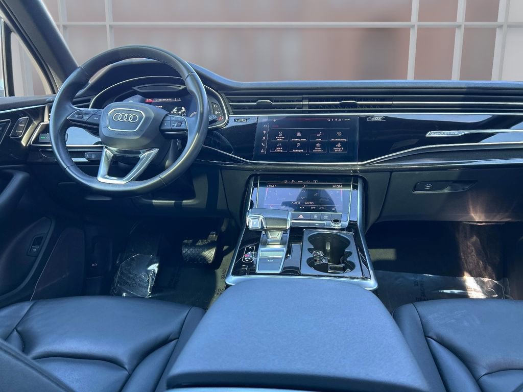 Used 2022 Audi Q7 3.0T Premium image 18