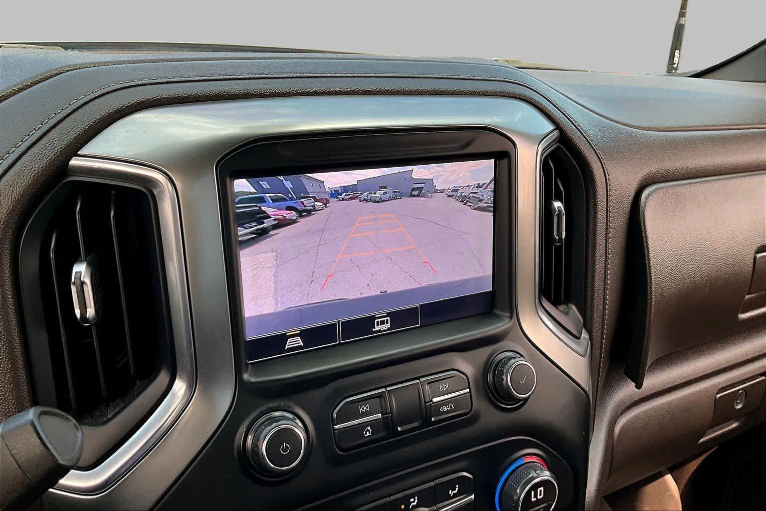 Used 2021 Chevrolet Silverado 1500 LT Trail Boss w/ Convenience Package II AWD/4WD image 26