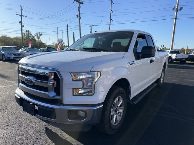 Used 2016 Ford F150 XLT image 3