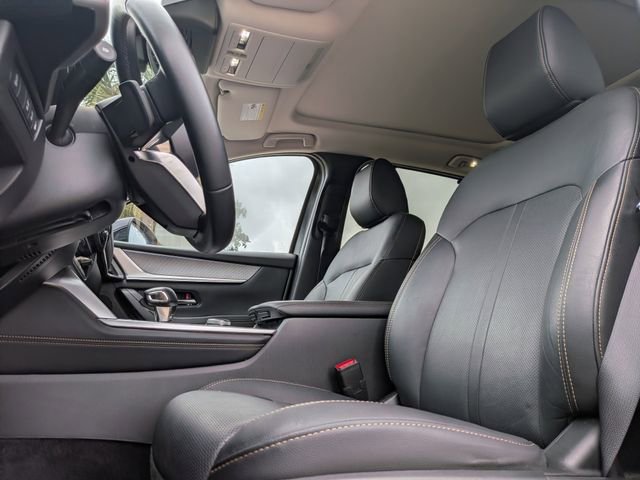 Certified 2024 MAZDA CX-90 Plug-In Hybrid w/ Premium Pkg image 13