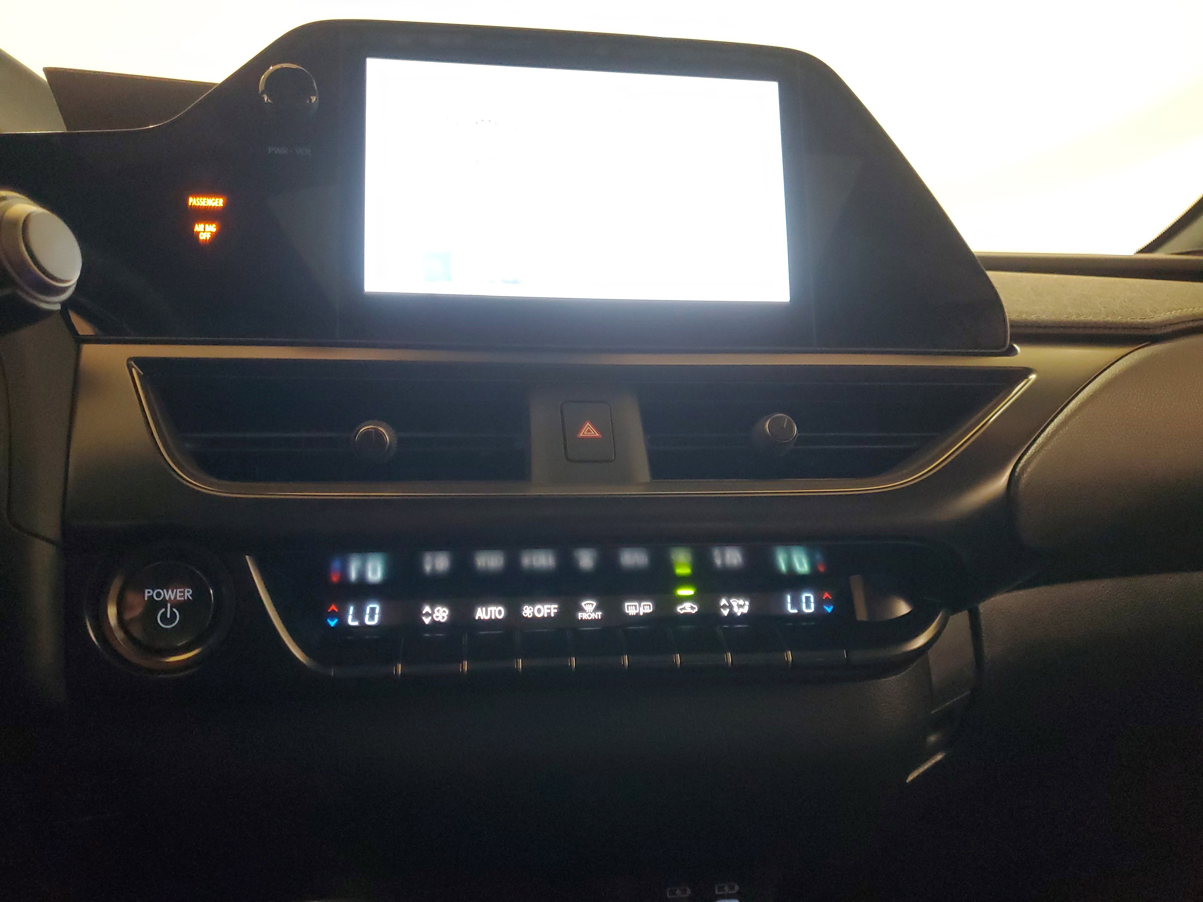 Used 2025 Lexus UX 300h FWD w/ Accessory Package (Z1) image 30