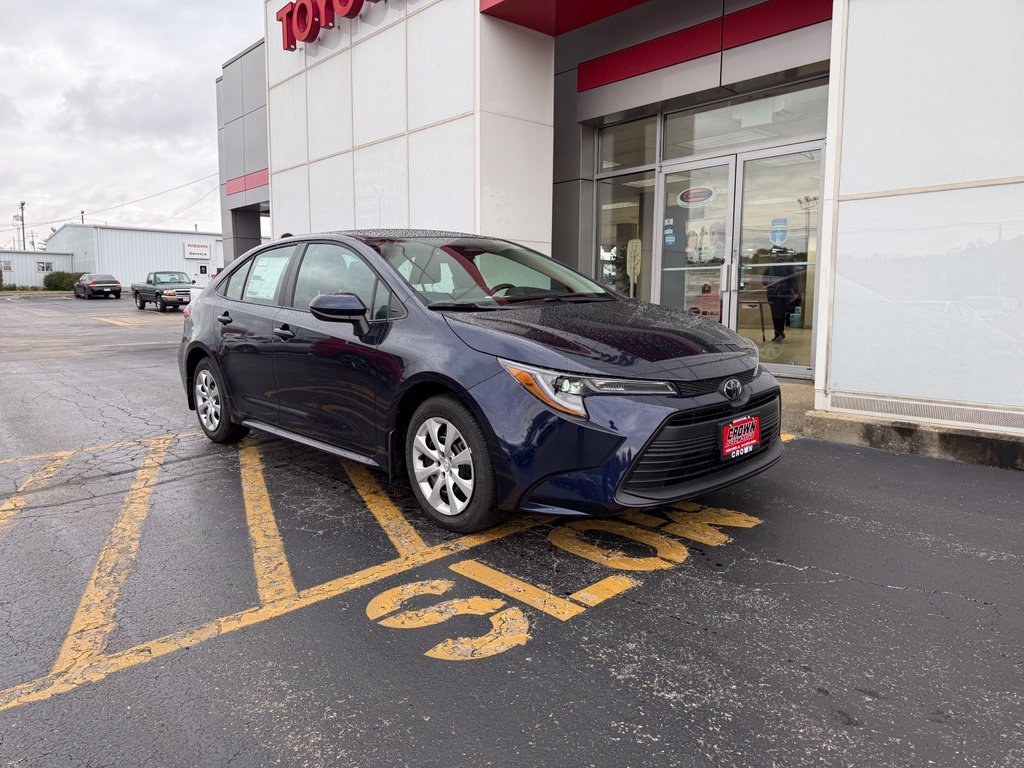 New 2027 Toyota Corolla LE FWD image 5