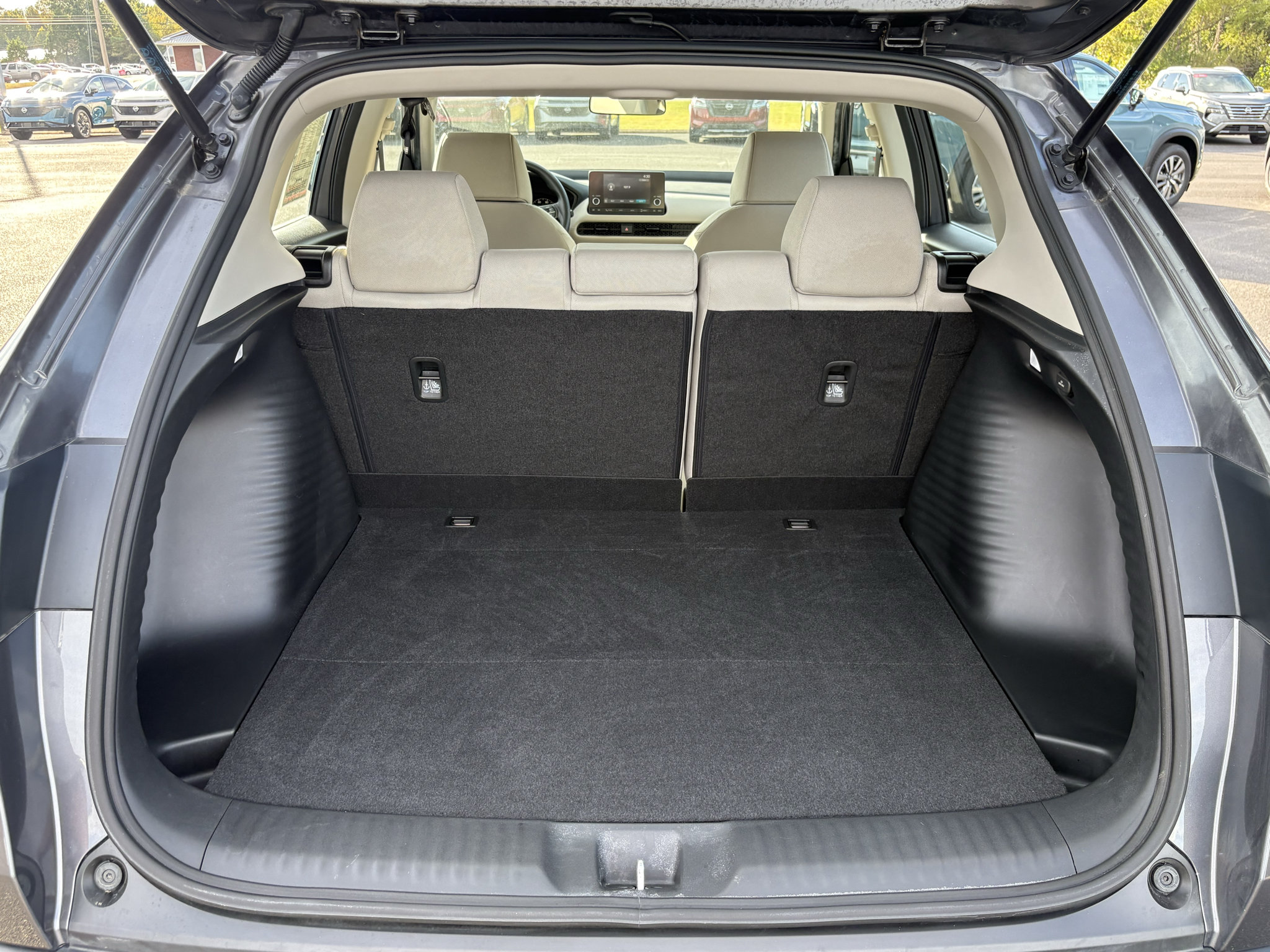 Used 2024 Honda HR-V LX image 26