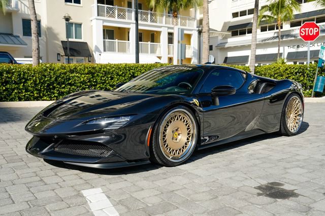 Used 2021 Ferrari SF90 Stradale image 9