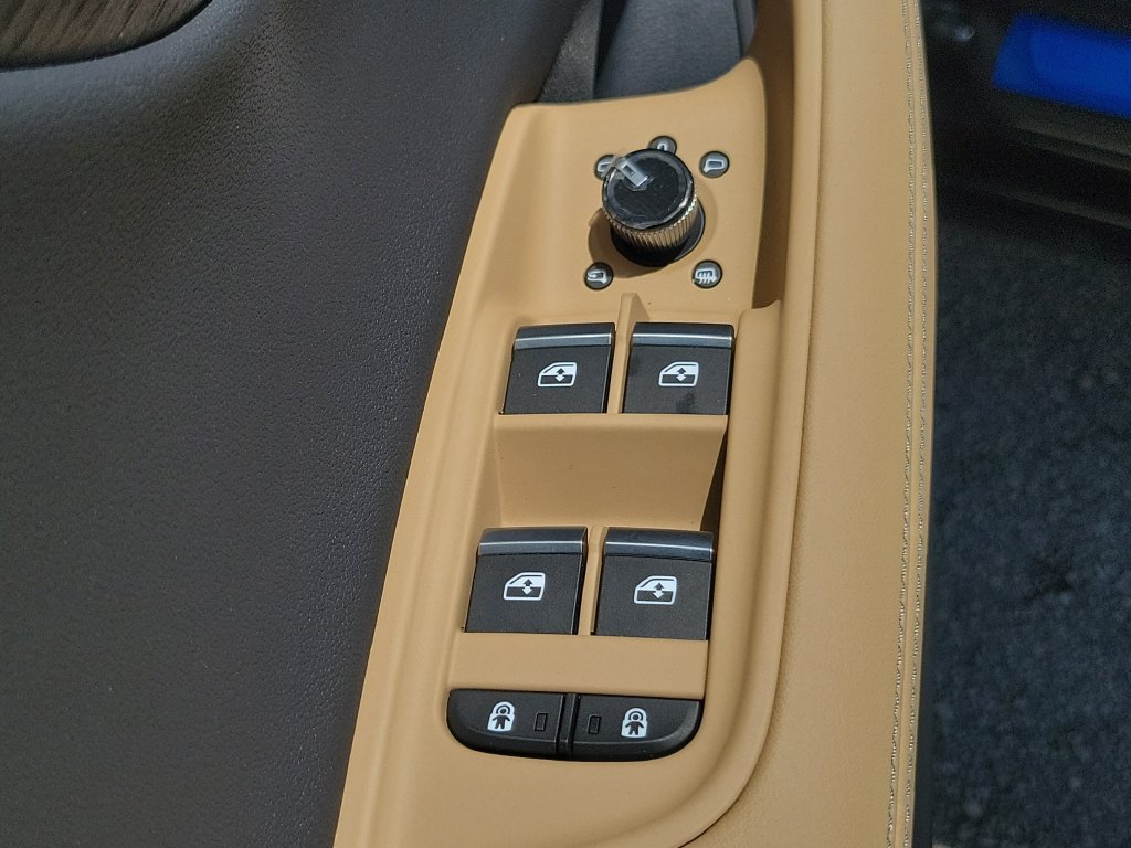 New 2027 Audi Q8 Premium Plus AWD/4WD image 21