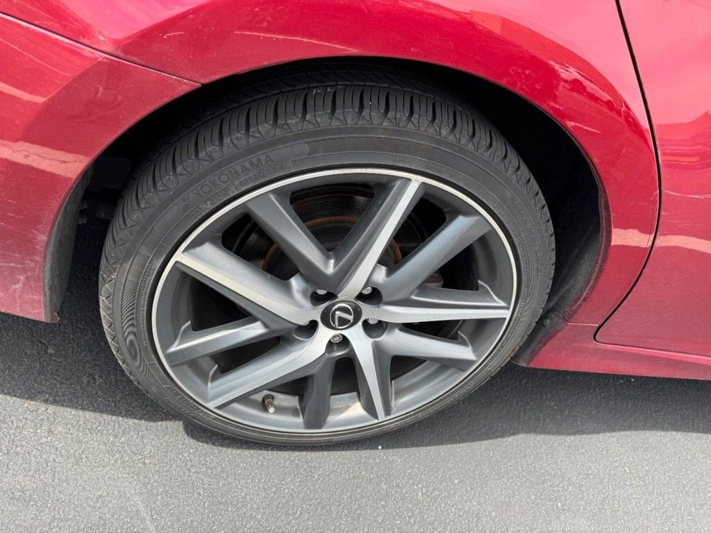 Used 2017 Lexus GS 350 F Sport w/ Cold Weather Package AWD/4WD image 4