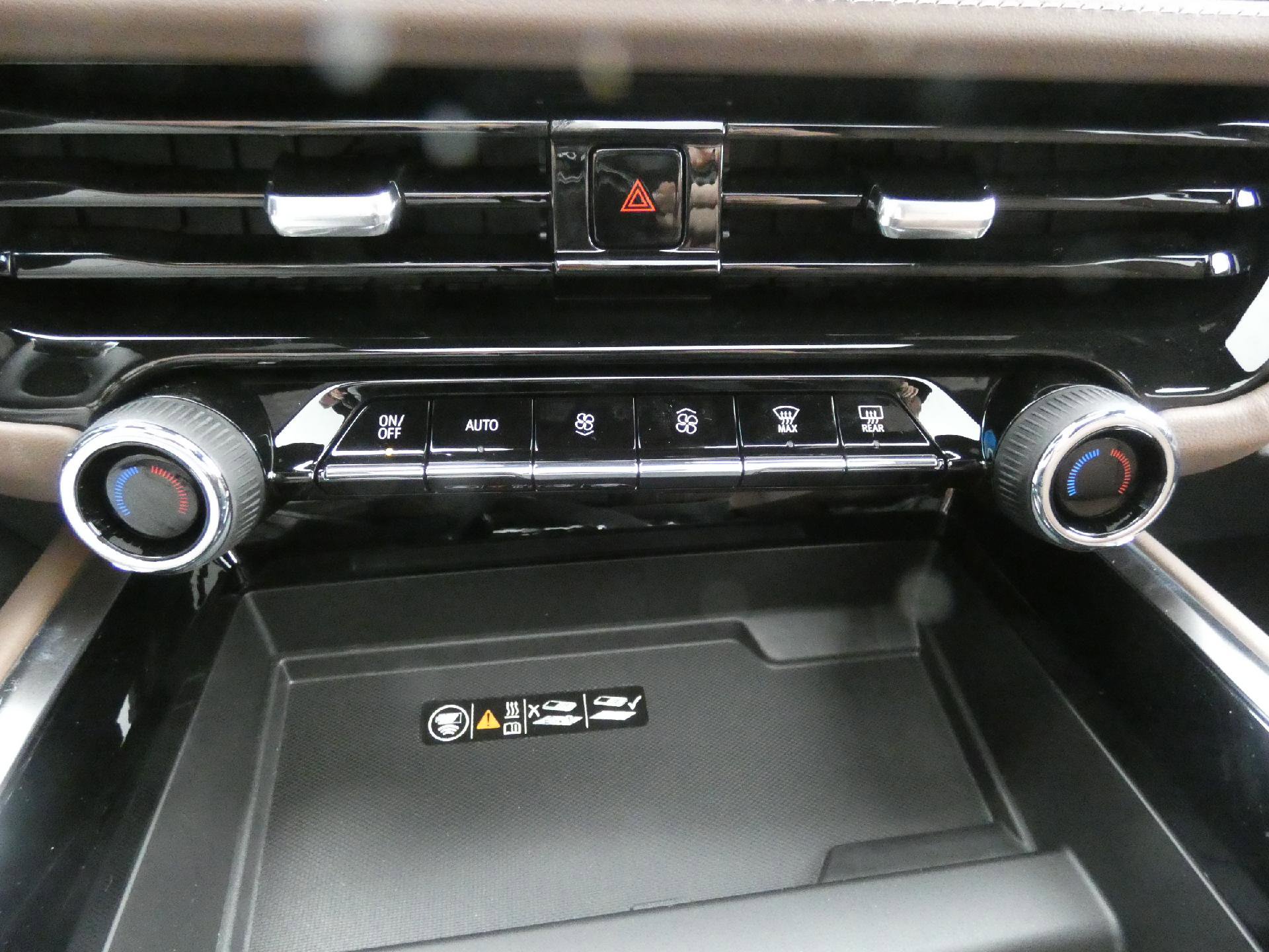 New 2026 Chevrolet Suburban High Country image 25