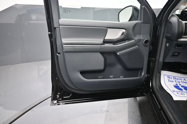 New 2026 Ford Expedition Active RWD image 13