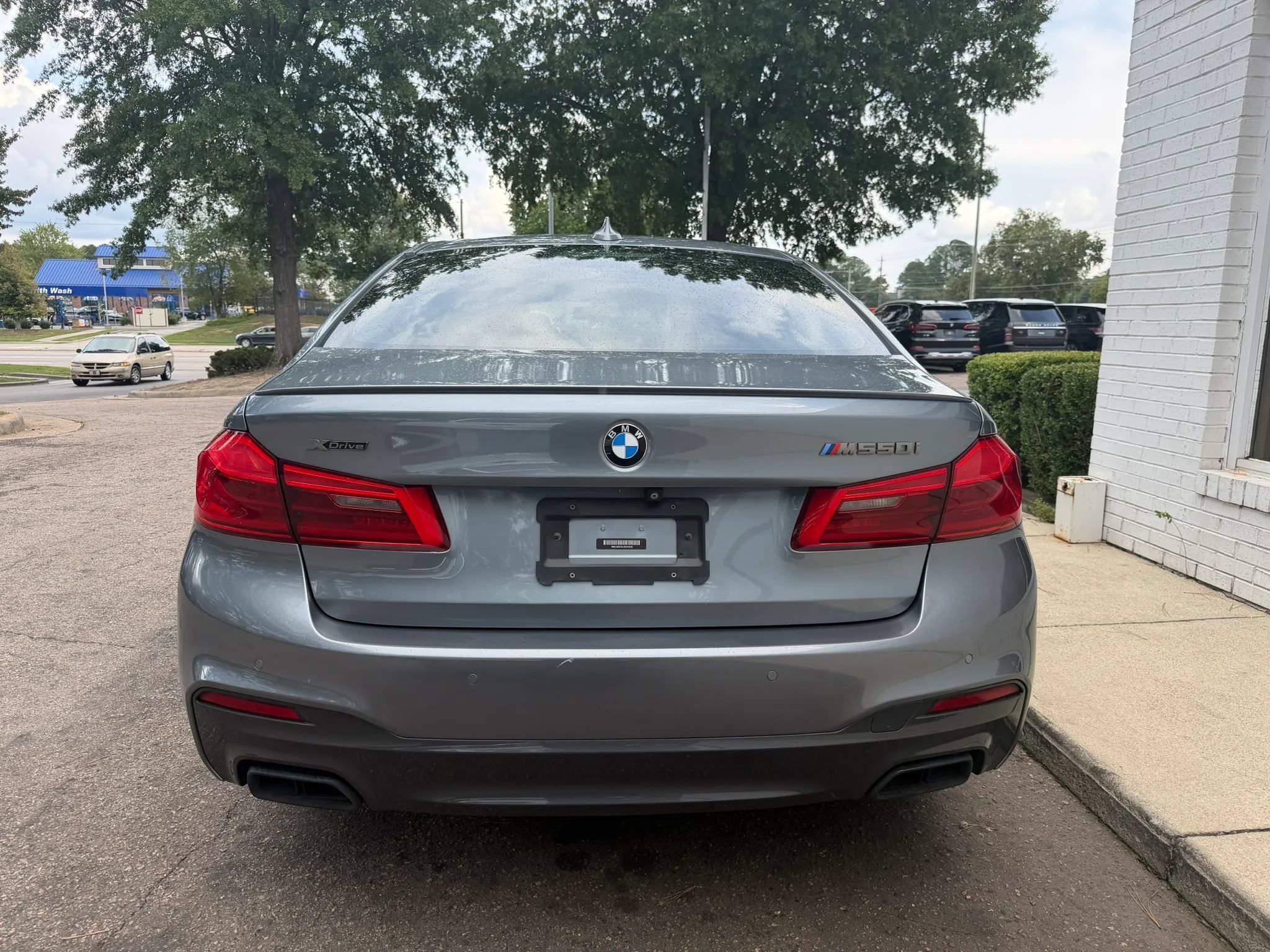 Used 2018 BMW M550i xDrive AWD/4WD image 6