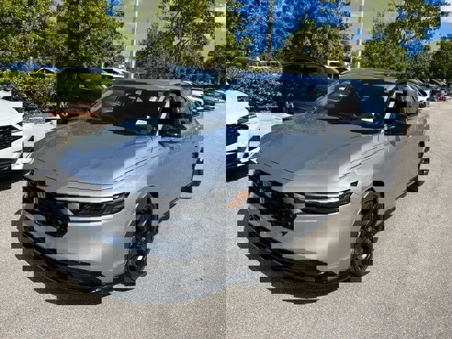 Used 2024 Honda Accord Sport image 2