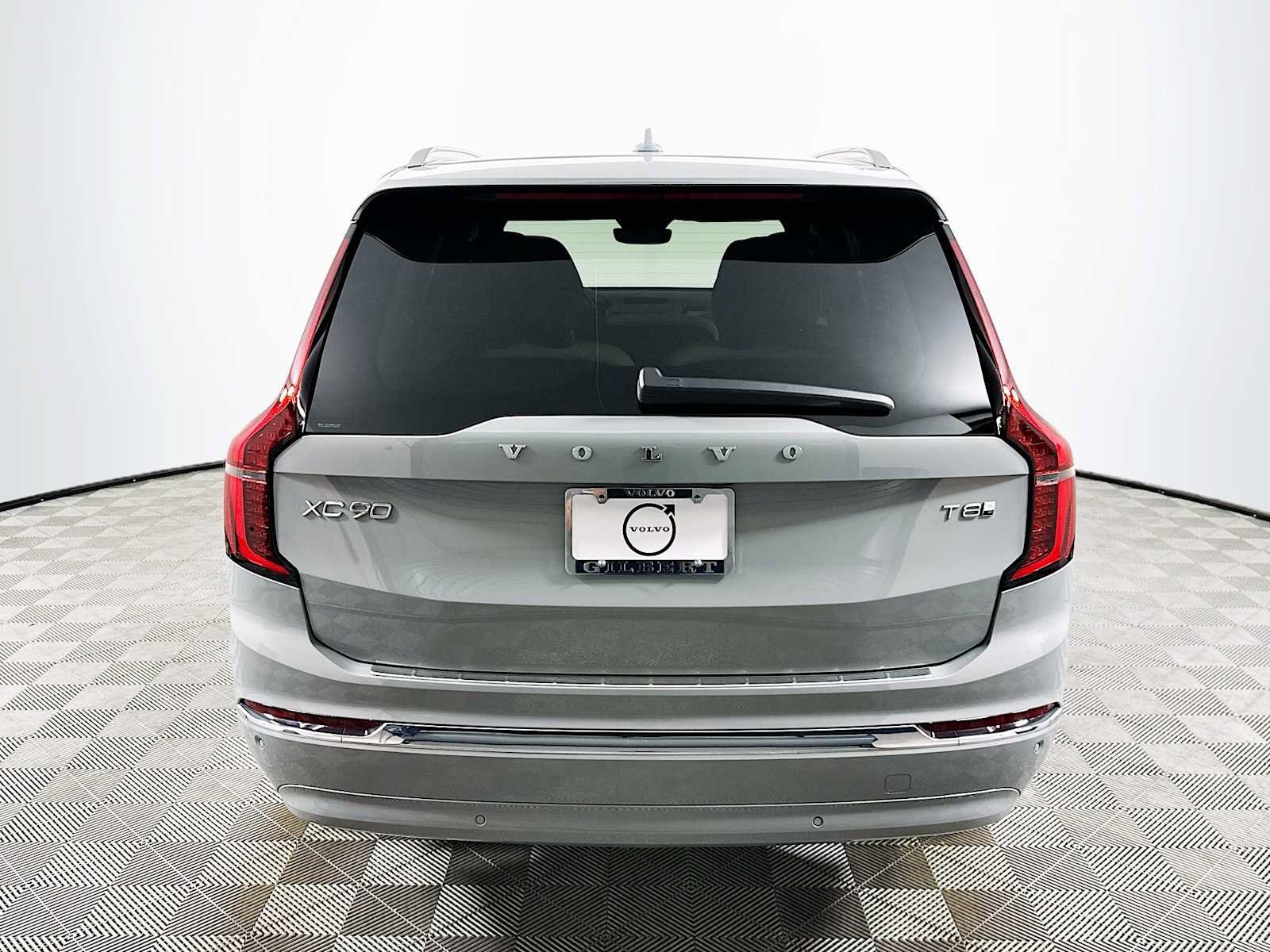 New 2026 Volvo XC90 T8 Plus w/ Protection Package AWD/4WD image 6