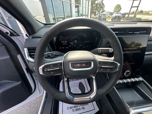 New 2026 GMC Terrain Elevation w/ LPO, Floor Liner Package image 16