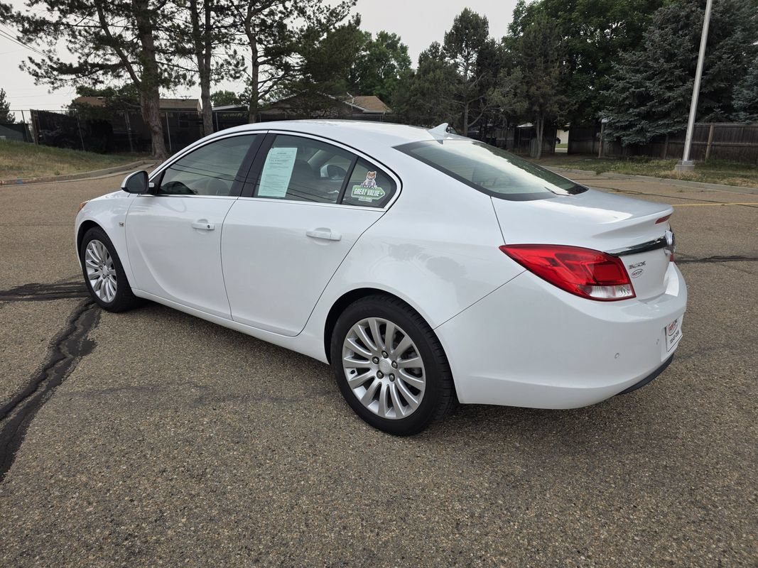 Used 2011 Buick Regal CXL w/ RL4 Preferred Equipment Group FWD image 3