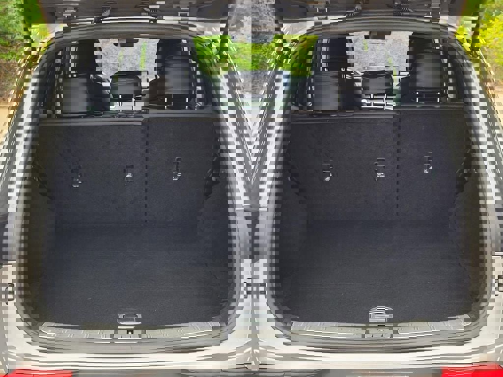 Used 2022 Genesis GV70 3.5T Sport w/ Sport Prestige Package image 9