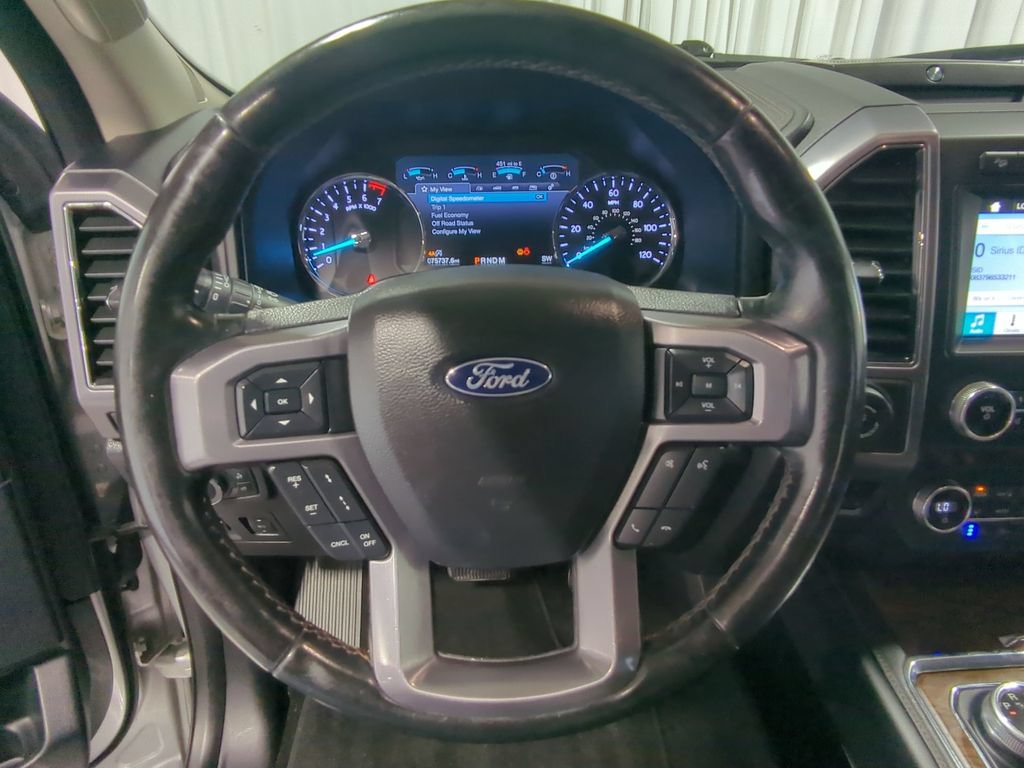 Used 2019 Ford Expedition Max Platinum AWD/4WD image 28