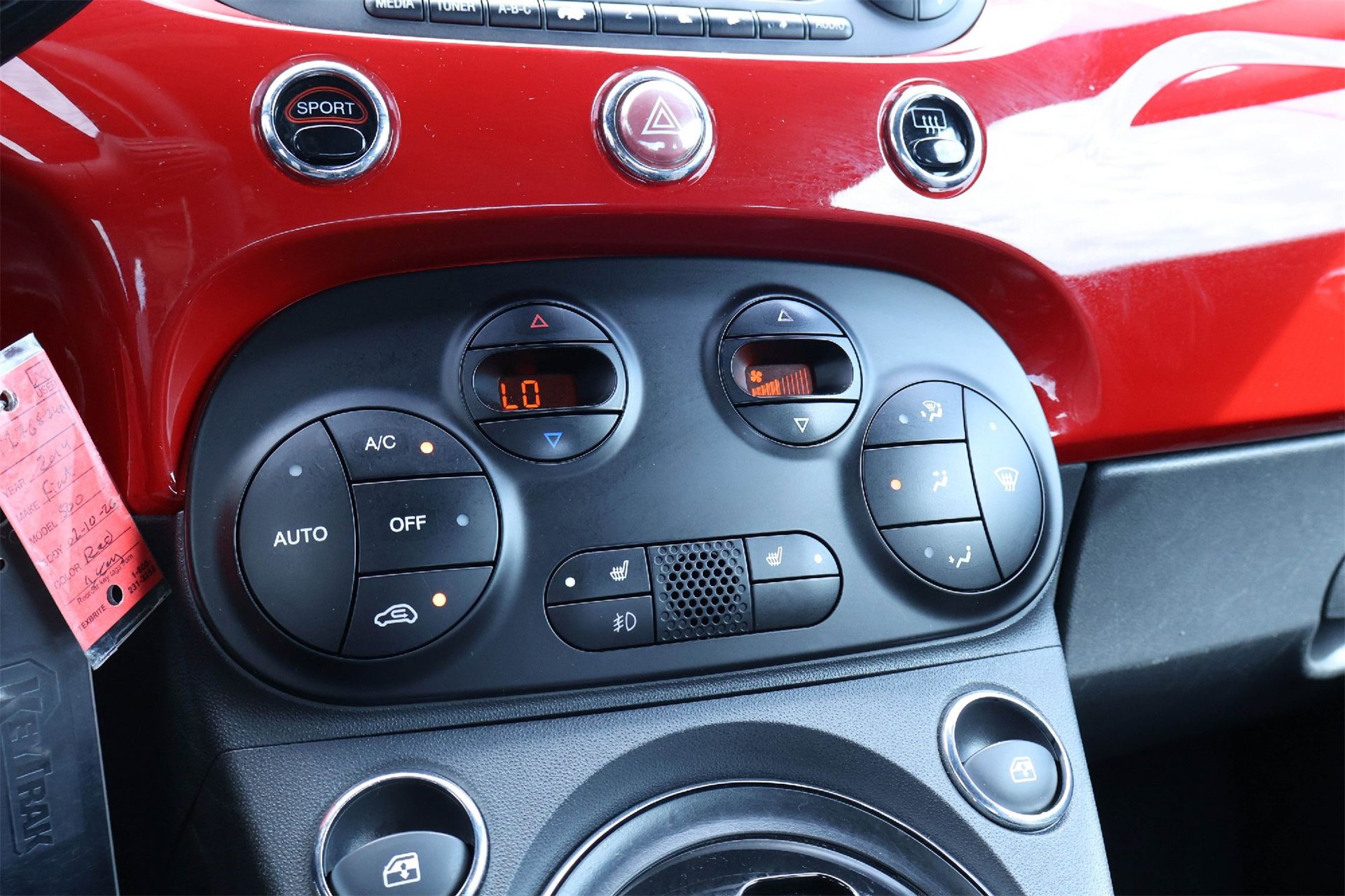 Used 2014 FIAT 500 Sport w/ Comfort/Convenience Group image 26