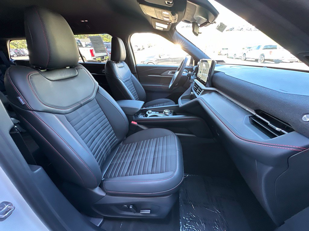 New 2027 Ford Explorer ST-Line AWD/4WD image 23