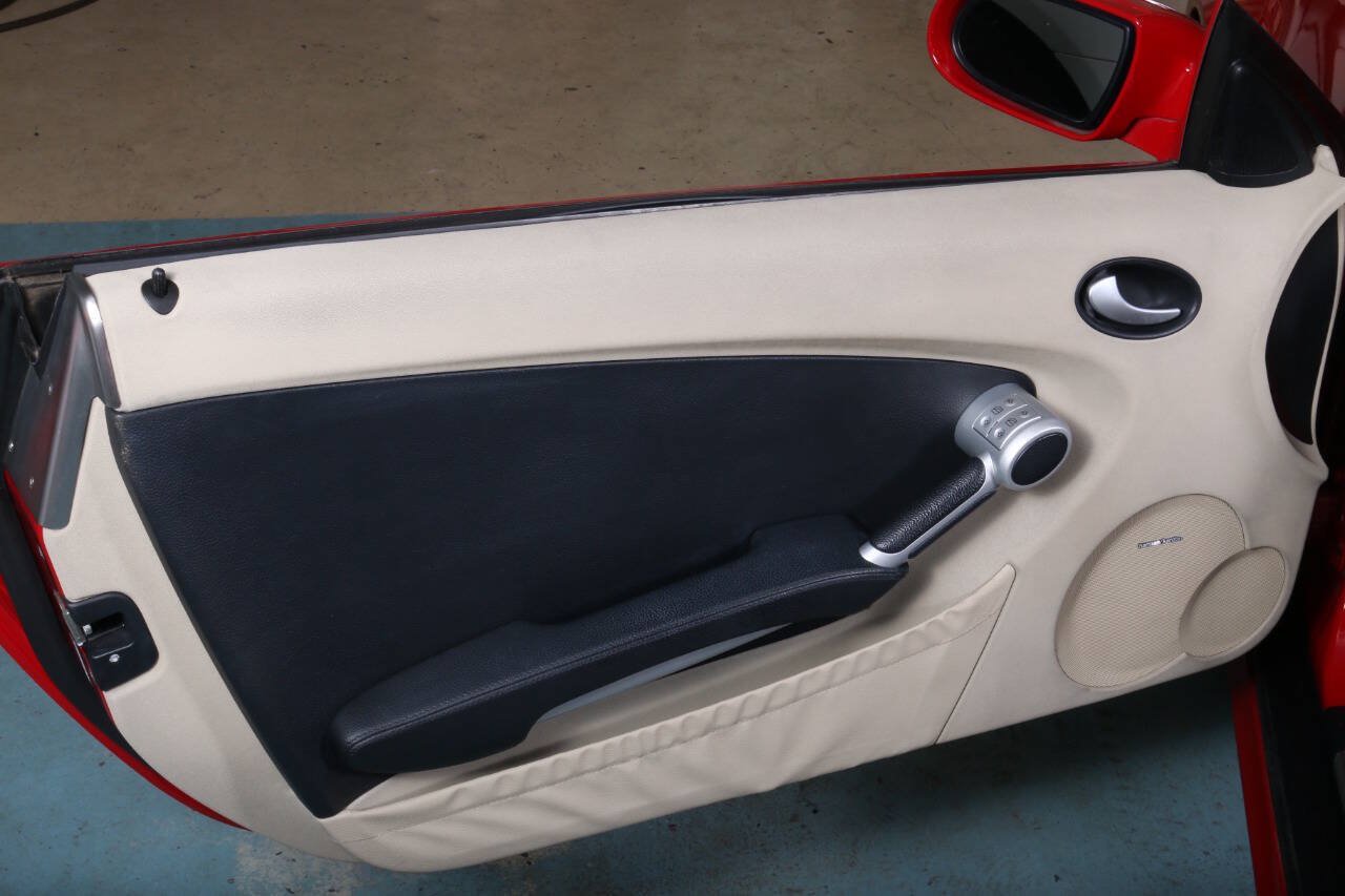 Used 2005 Mercedes-Benz SLK 350 w/ Entertainment Pkg image 42