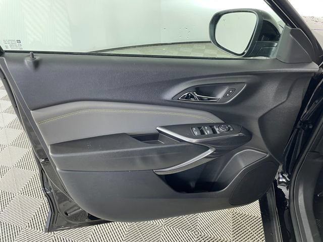 New 2026 Chevrolet Trax ACTIV w/ Driver Confidence Package FWD image 8