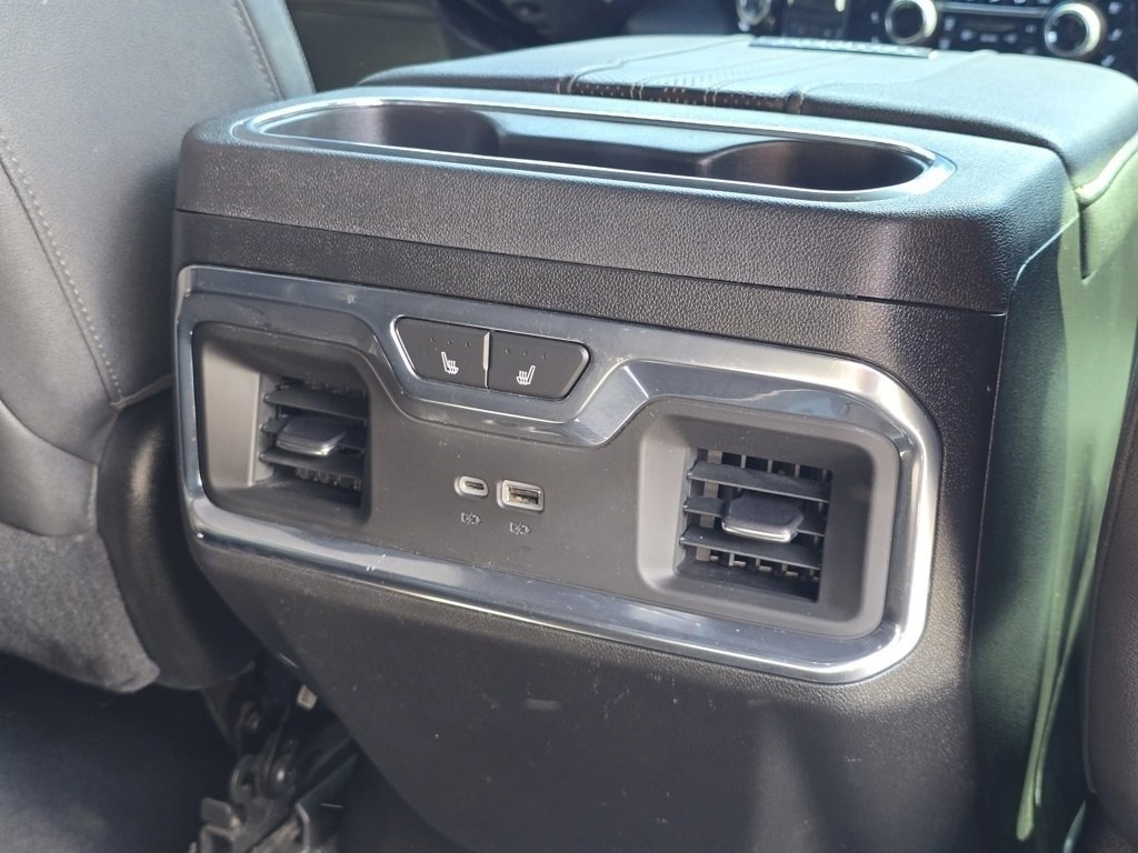Used 2024 Chevrolet Silverado 3500 High Country AWD/4WD image 28
