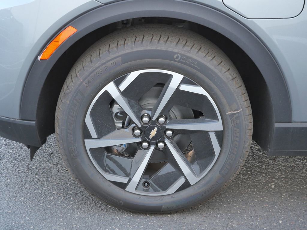 New 2026 Chevrolet Equinox EV LT w/ Comfort Package image 11