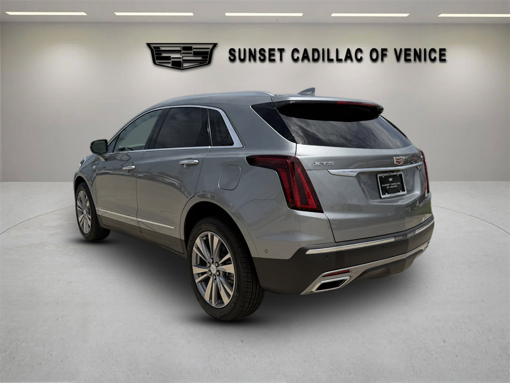 New 2026 Cadillac XT5 Premium Luxury w/ Driver Assist Package FWD image 5