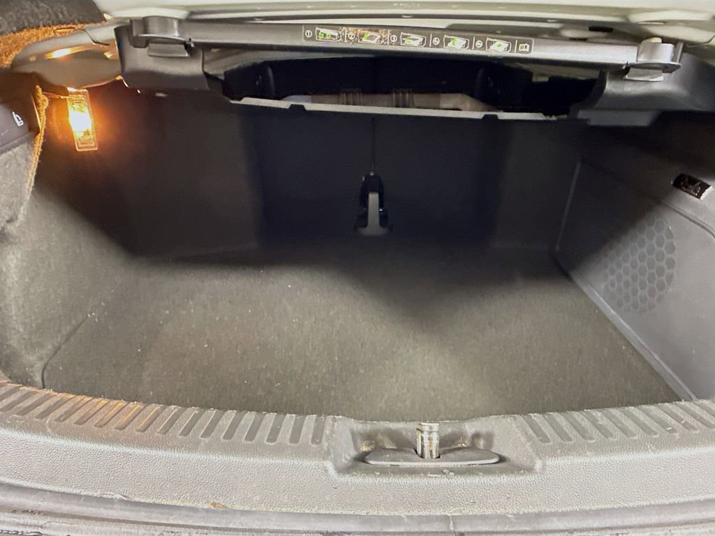 Used 2019 Volkswagen Beetle 2.0T Final Edition SEL image 25