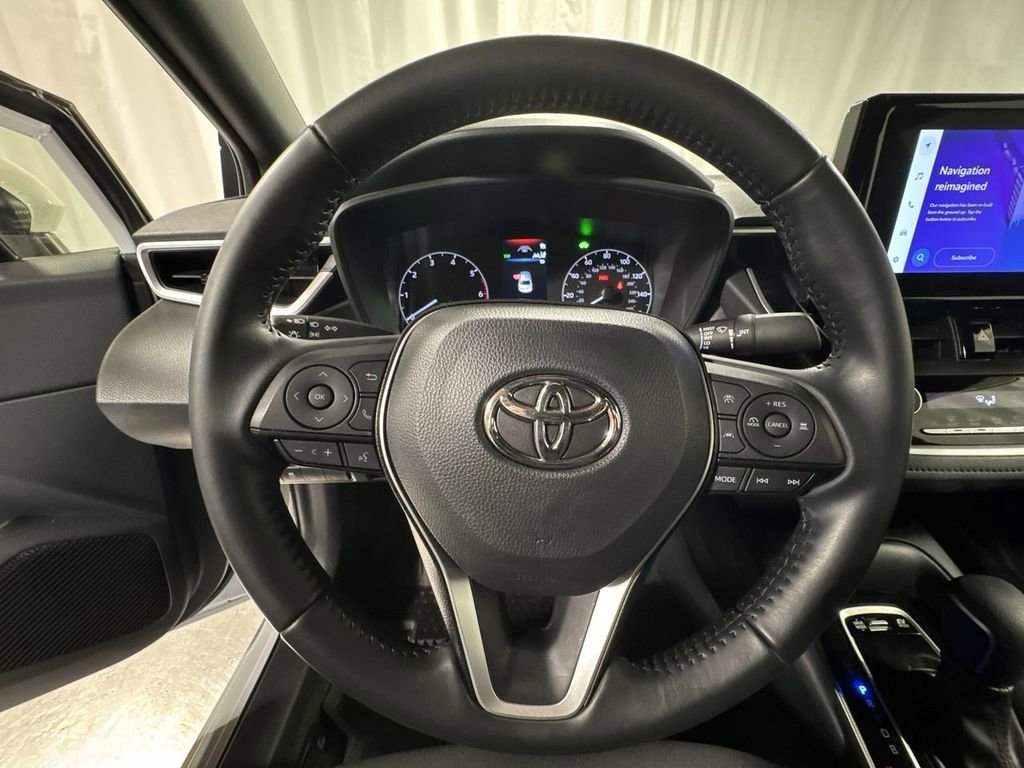 Used 2024 Toyota Corolla SE image 23