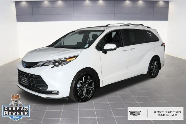 Used 2025 Toyota Sienna Platinum AWD/4WD 360° Tour