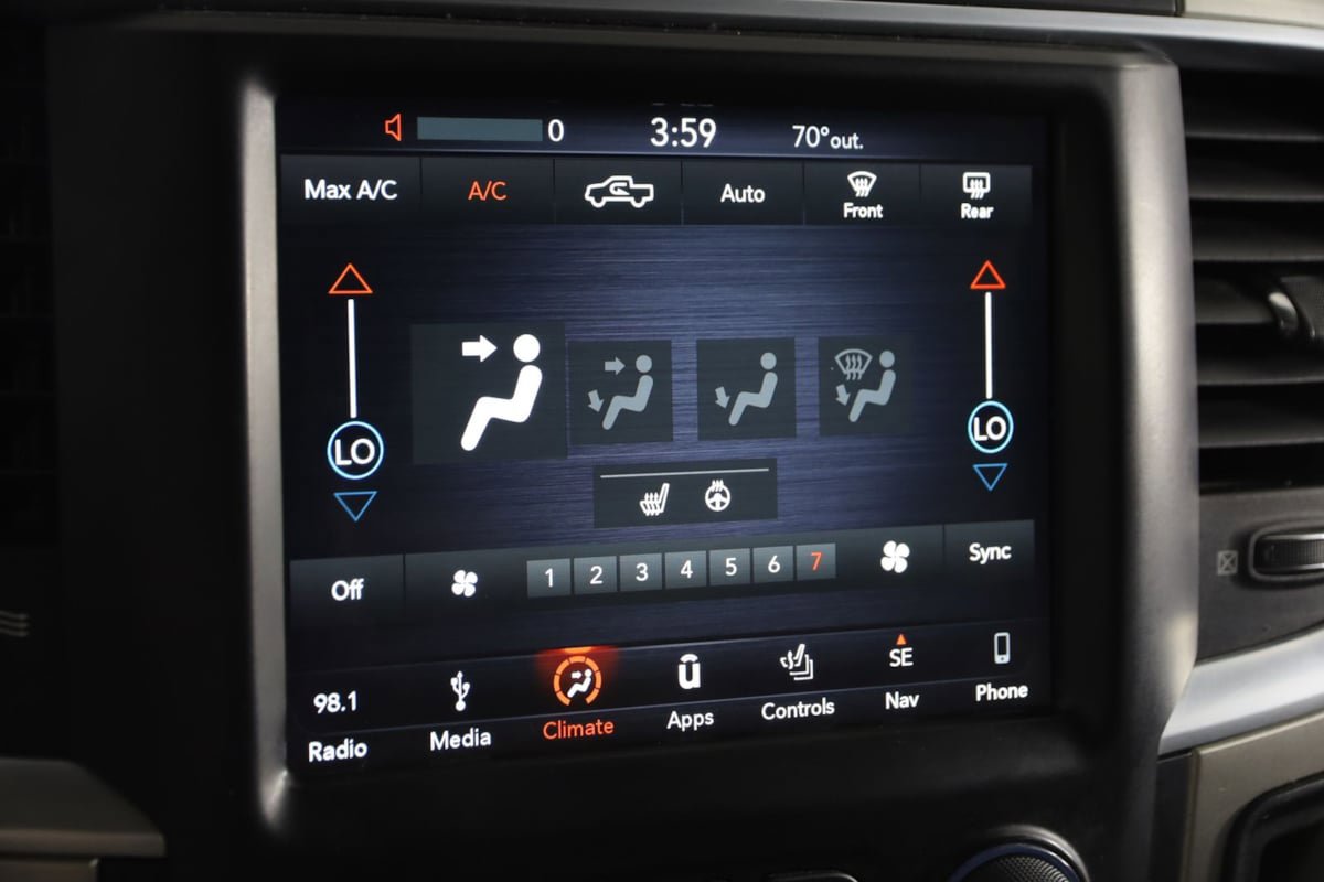 Used 2018 RAM 1500 Big Horn AWD/4WD image 29