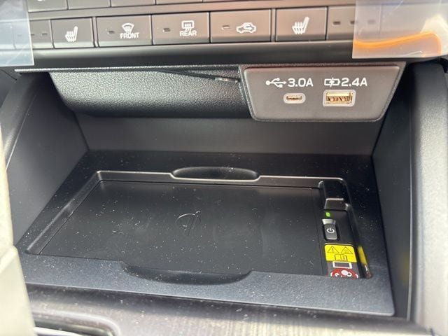 New 2026 Subaru Outback Limited AWD/4WD image 24