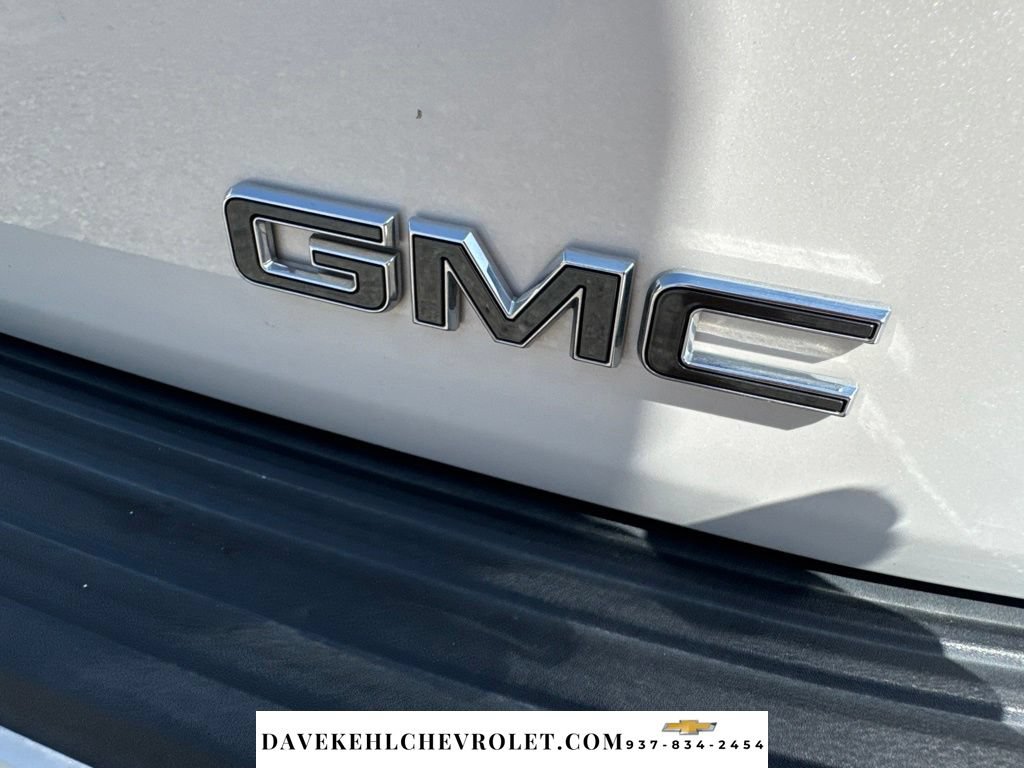 Used 2025 GMC Yukon XL Denali Ultimate w/ LPO, Illumination Package AWD/4WD image 48