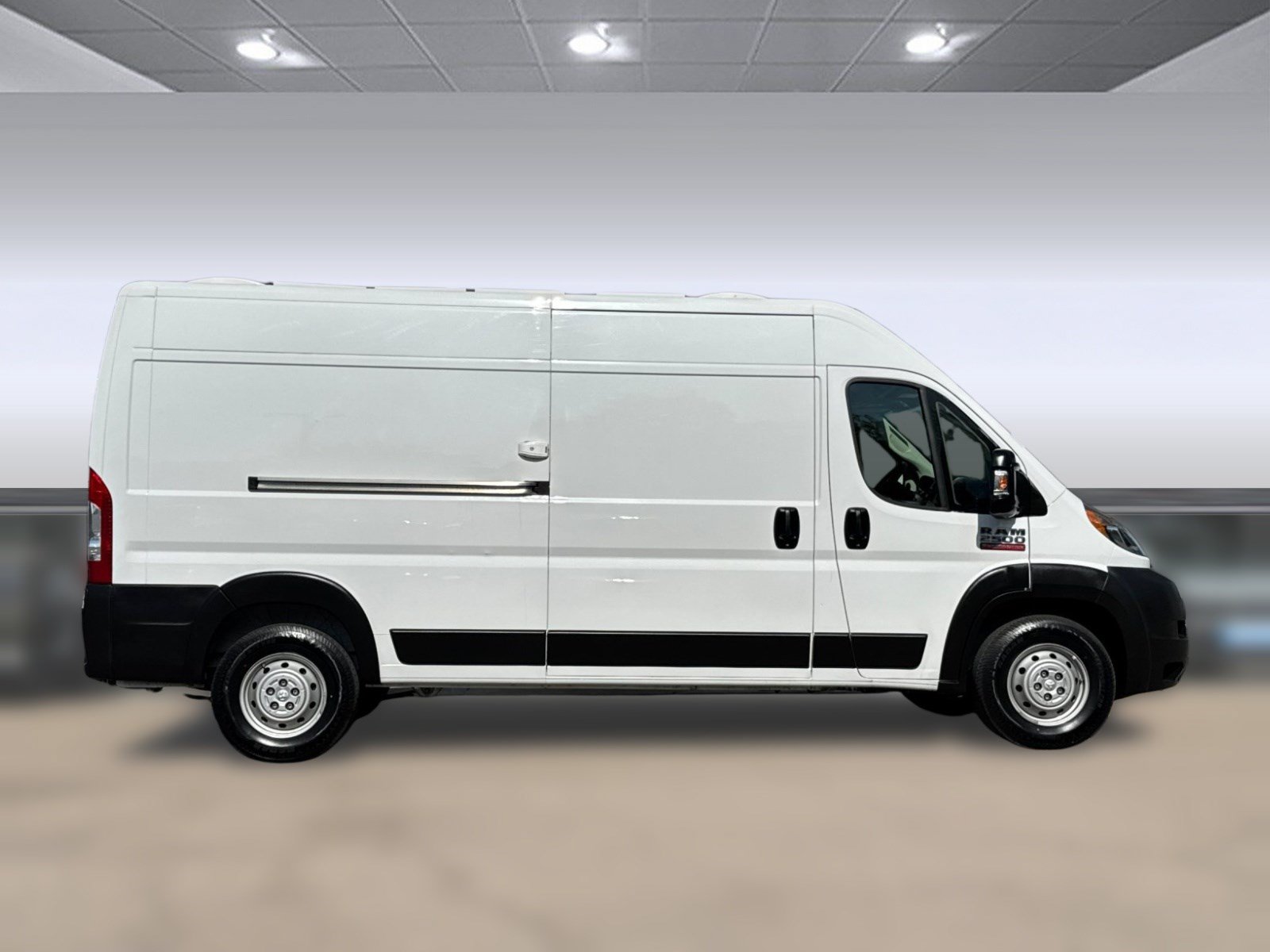 Used 2021 RAM ProMaster 2500 w/ Convenience Group FWD image 7
