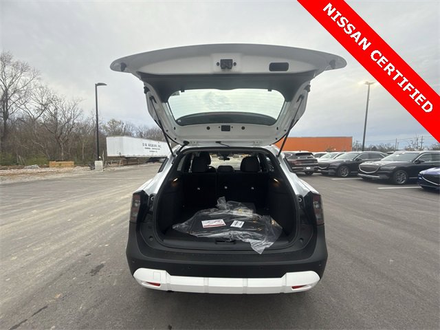 Used 2025 Nissan Kicks S image 22