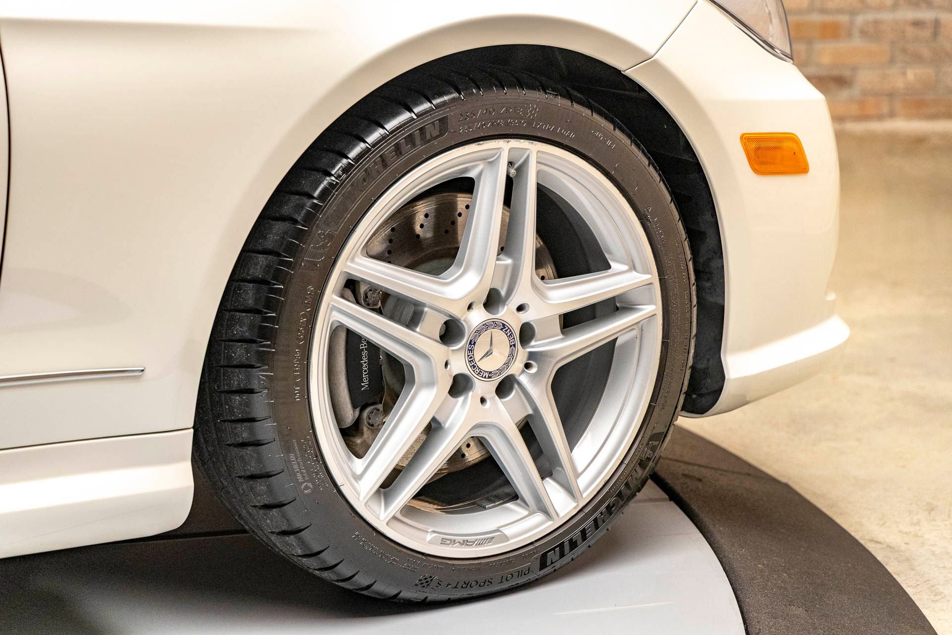 Used 2011 Mercedes-Benz E 550 Cabriolet image 14