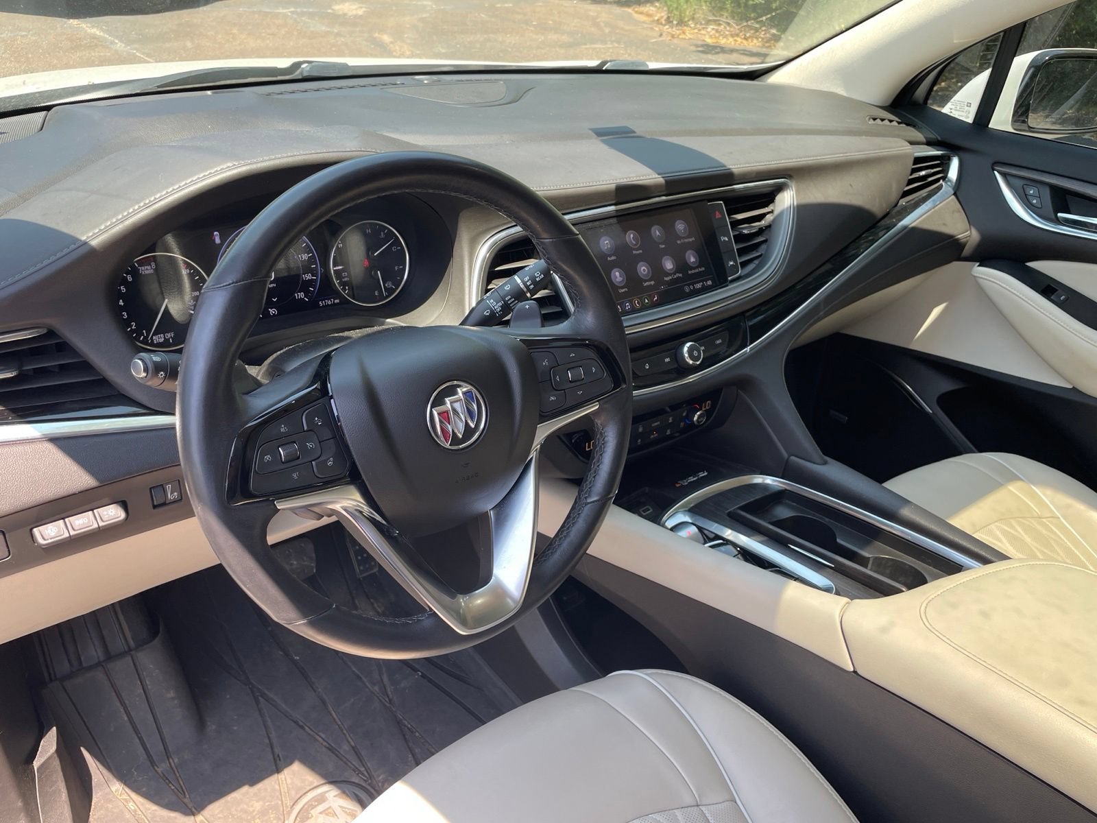 Used 2022 Buick Enclave Avenir w/ Avenir Technology Package FWD image 30