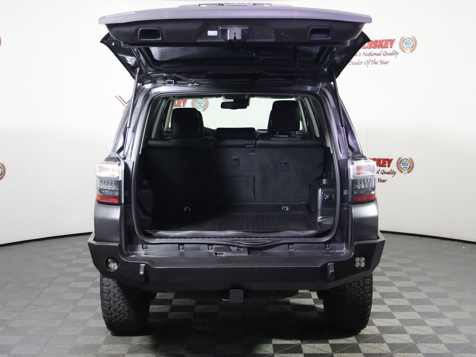 Used 2020 Toyota 4Runner SR5 Premium w/ Moonroof Package AWD/4WD image 12