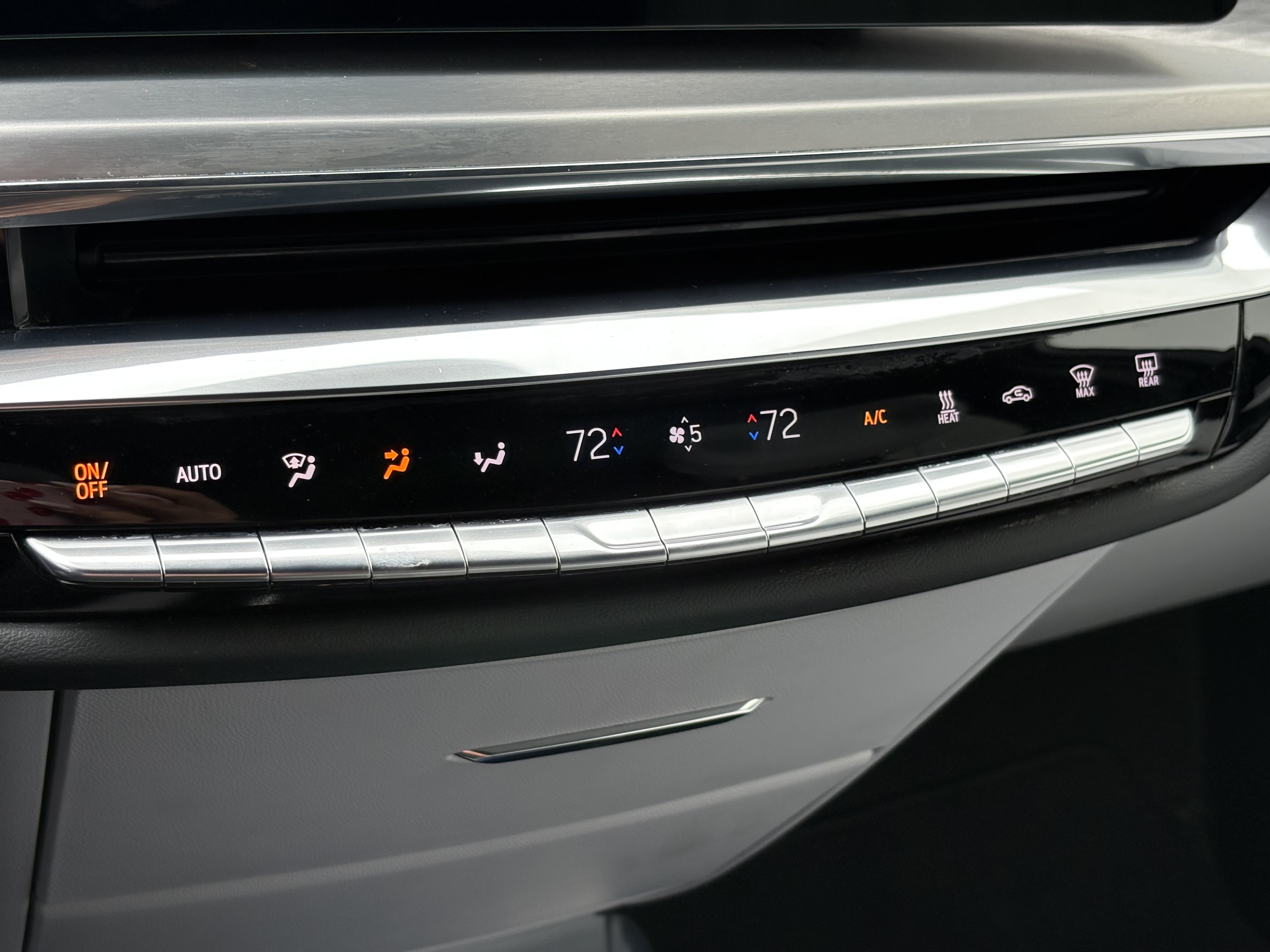 Certified 2024 Cadillac Lyriq Sport AWD/4WD image 25