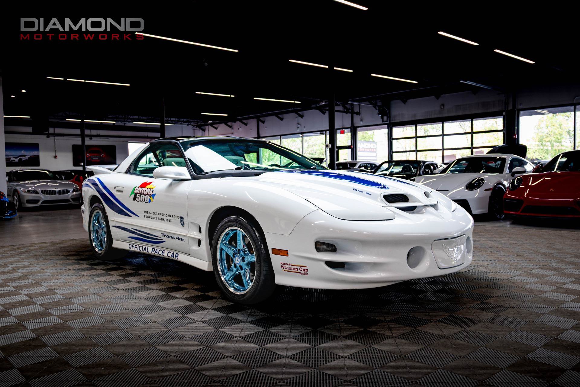 Used 1999 Pontiac Firebird Formula RWD image 30