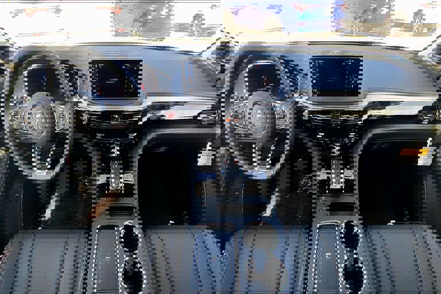 Used 2025 Acura MDX FWD w/ Technology Package image 5